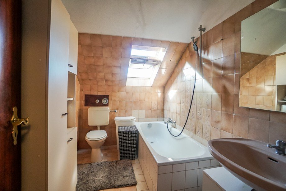 Wohnung Nackenheim - K�hler Immobilien Dachgeschosswohnung Nackenheim