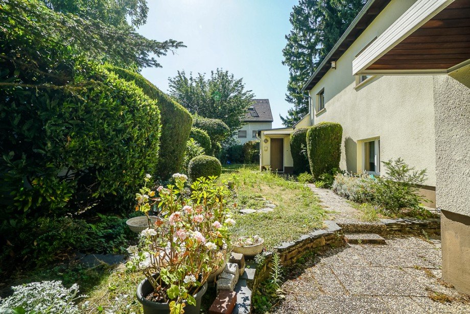 AB Garten vorne Einfamilienhaus Mainz / Mainz-Laubenheim