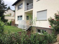 Bild (2c4f0e02238510ba6566753ff626ccff): KH-Bosenheim: Gepflegtes Mehrfamilienhaus mit mehreren Garagen und einer gro�en Photovoltaikanlage