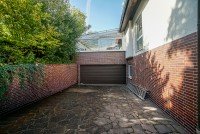 Bild (3687232730cb628ddaa0ca0bad223201): Freistehendes indivduelles Einfamilienhaus mit gehobener Ausstattung, sch�nen Extras & gro�em Areal