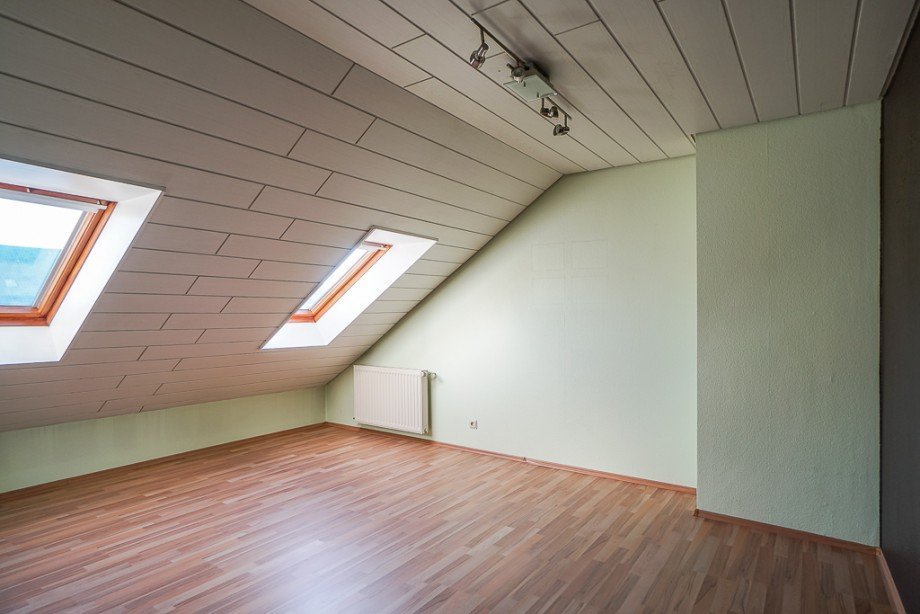 Haus Mainz Mombach - K�hler Immobilien Erdgeschosswohnung Mainz / Mombach