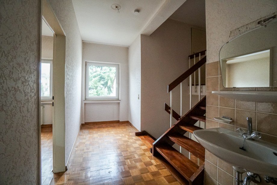 Haus Mainz - K�hler Immobilien Reihenendhaus Mainz (Oberstadt)