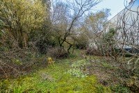 Bild (390b15b6c3e2781ad0468cfa2c9ff7d5): Baugrundst�ck (teilweise mit Hang) mit Entwicklungspotenzial in Oppenheim. Bebaubar nach � 34