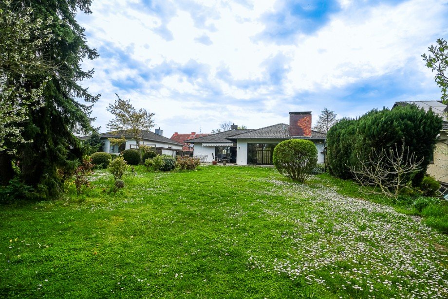 Haus Gau- Bischofsheim - K�hler Immobilien Bungalow Gau-Bischofsheim