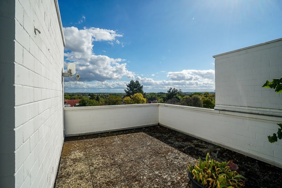 Haus Mainz Laubenheim - K�hler Immobilien Reihenendhaus Mainz / Mainz-Laubenheim