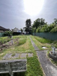 Bild (8a55565a50bd6cacc72f5f03315ce322): Gau Bischofsheim: Abrissgrundst�ck mit vielseitigen Bebauungsm�glichkeiten