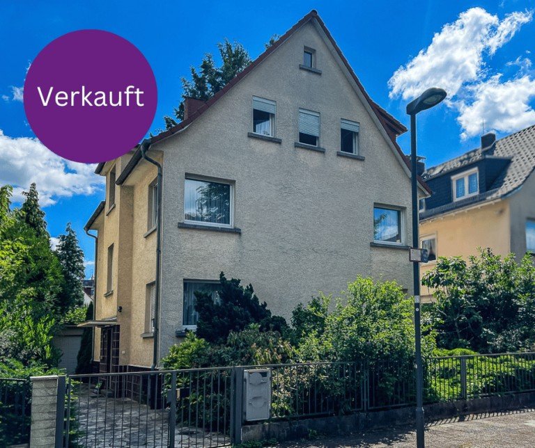 verkauft Offenbach Einfamilienhaus Nur 6 Min. vom Klinikum & 9 Min. zum Hauptbahnhof zu Fu�. Interessantes Ein- bis Zweifamilienhaus.