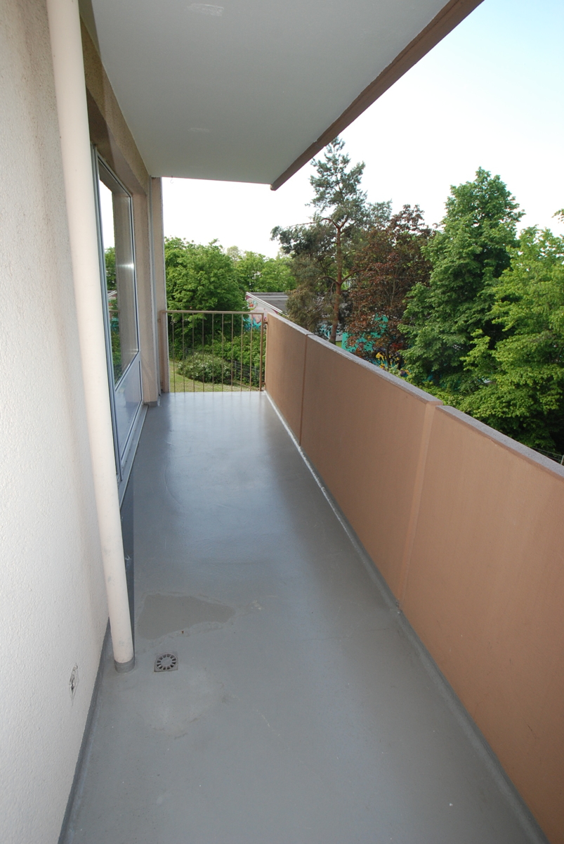 K�hler-Immobilien - Balkon Etagenwohnung Kostheim