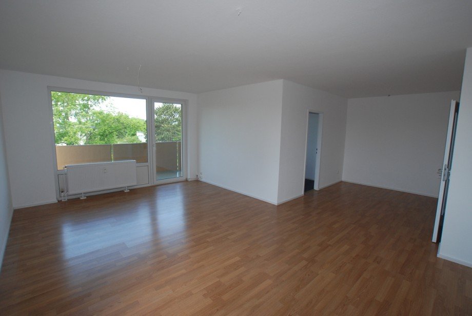 K�hler-Immobilien - Wohn-Essbereich_2 Etagenwohnung Kostheim