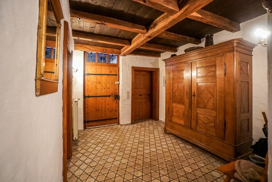 Diele K�hler Immobilien GmbH Zweifamilienhaus Todenroth