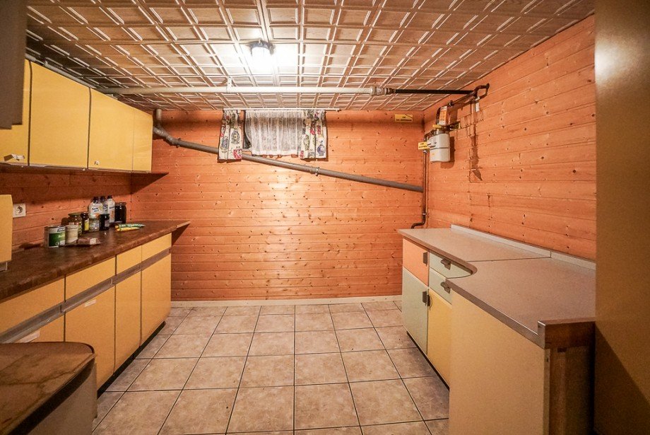 Haupthaus UG K�che Einfamilienhaus Mainz / Mainz-Laubenheim