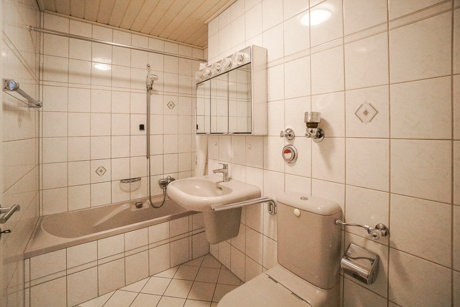 Wohnung Mainz Hechtsheim - K�hler Immobilien Etagenwohnung Mainz / Hechtsheim