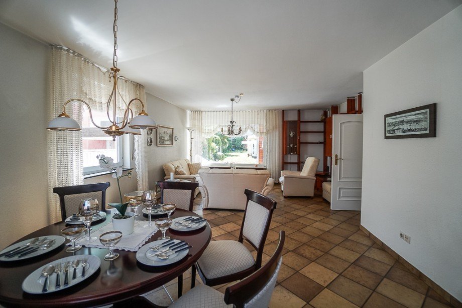 Haupthaus EG Wohn ZI_ Einfamilienhaus Mainz / Mainz-Laubenheim